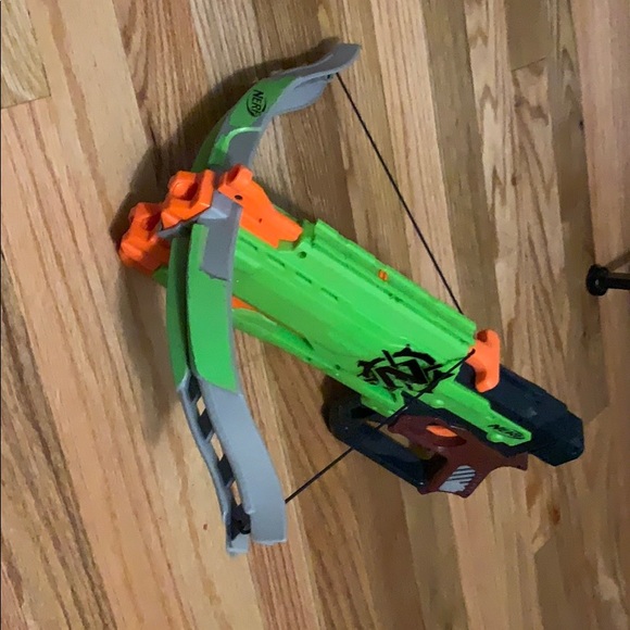 Nerf zombie strike cross fire - Picture 2 of 3